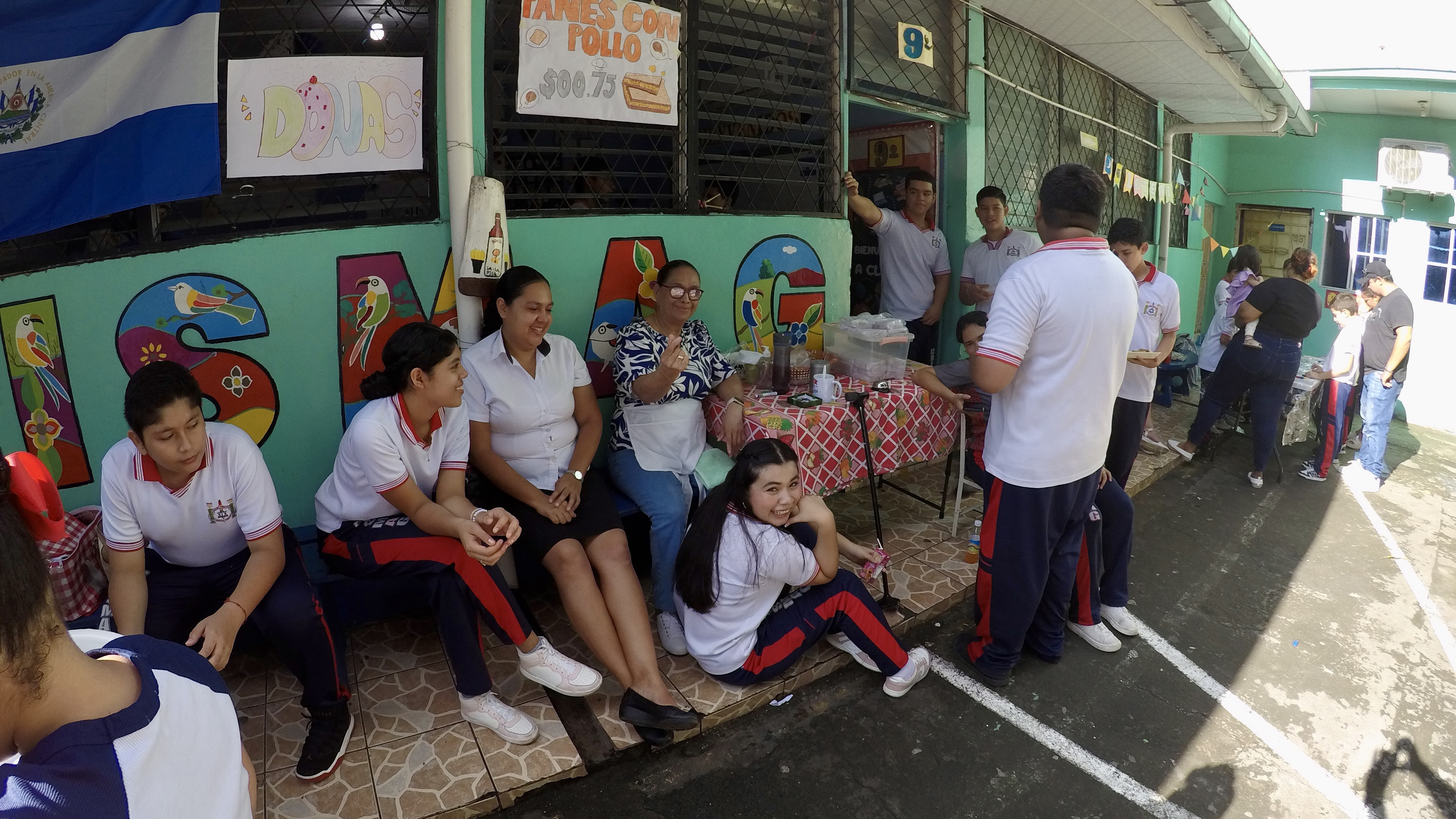 Ventas y convivencias